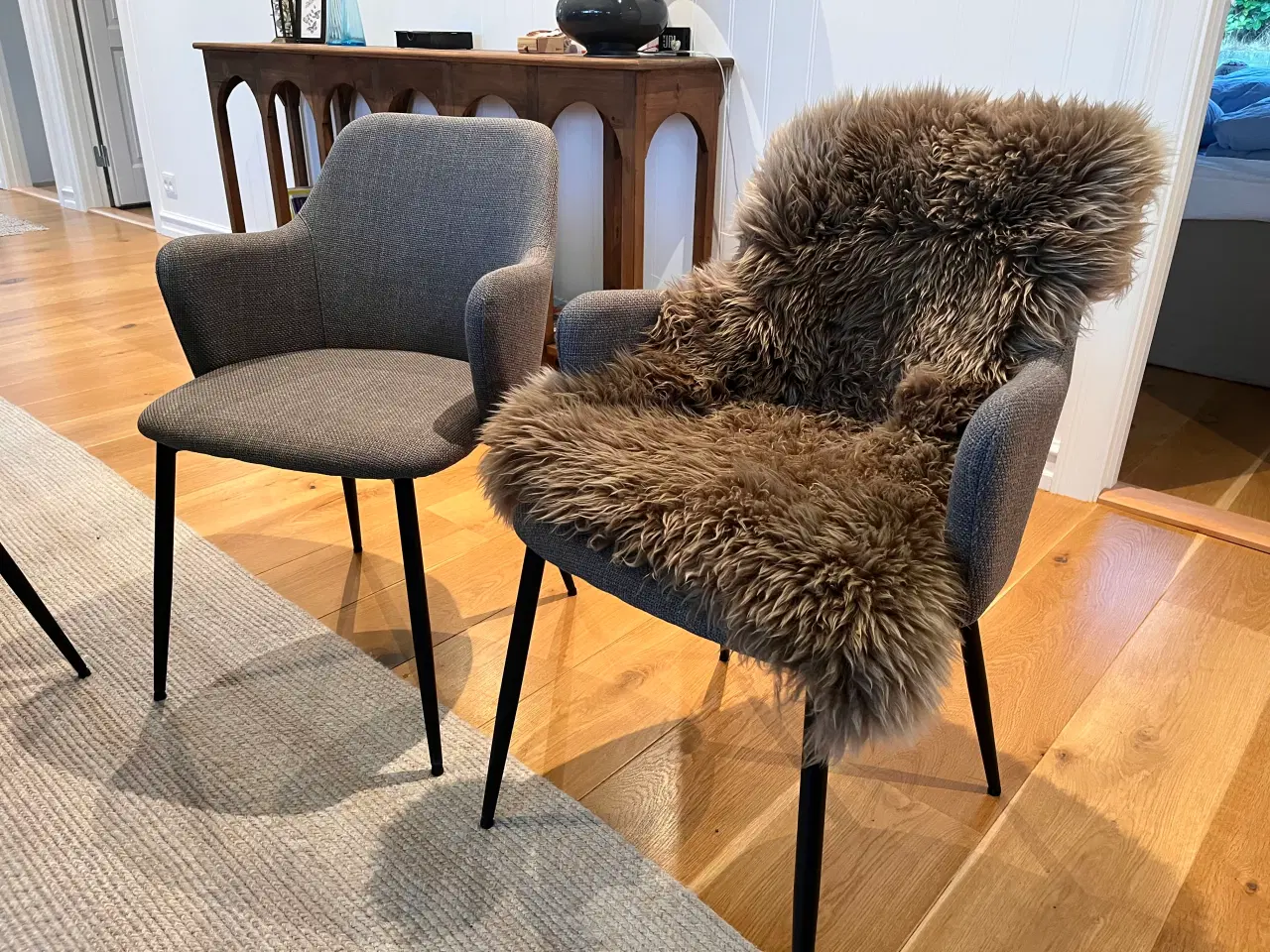 Billede 6 - Spisebord m. stole