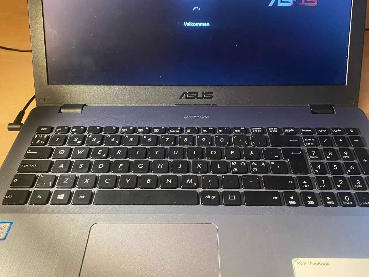 Billede 1 - Asus Vivobook 15.6"