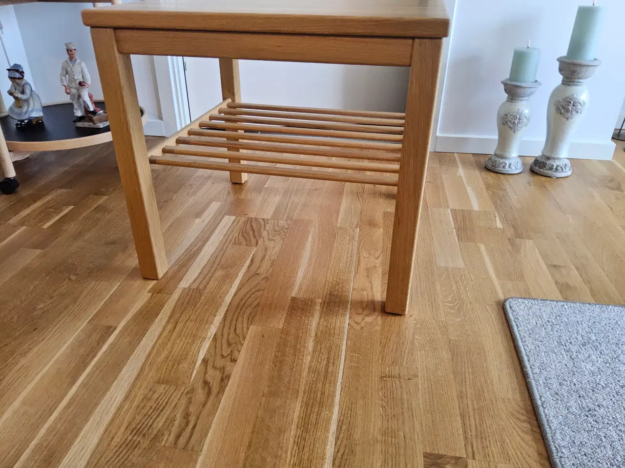 Billede 2 - Hjørnebord m/hylde i massiv eg - Nielsen design