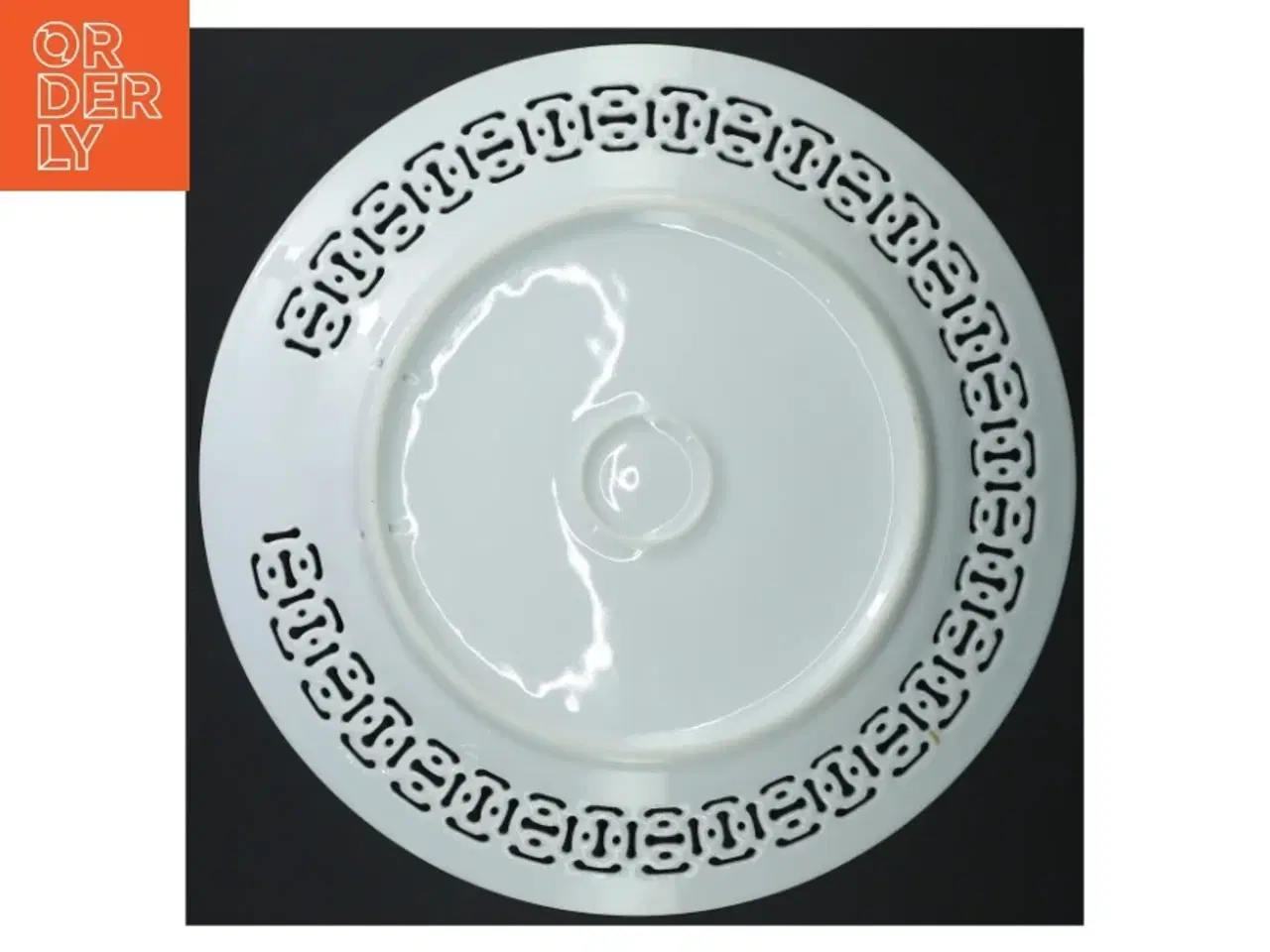 Billede 3 - Sæt af hvidt porcelænsfade (str. Ø. 27,5 cm)