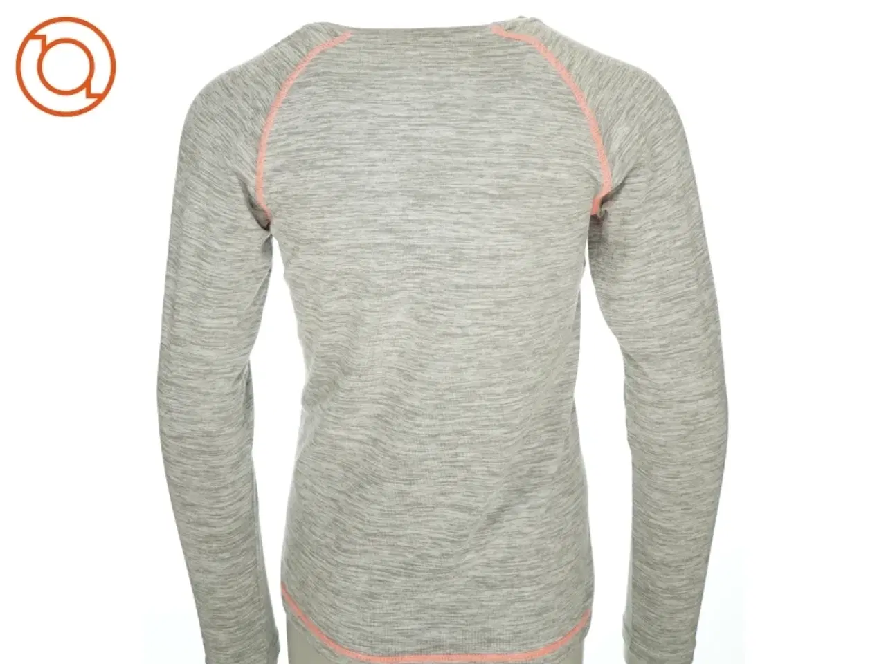 Billede 2 - Sports bluse fra H&M (Str. 134-140)