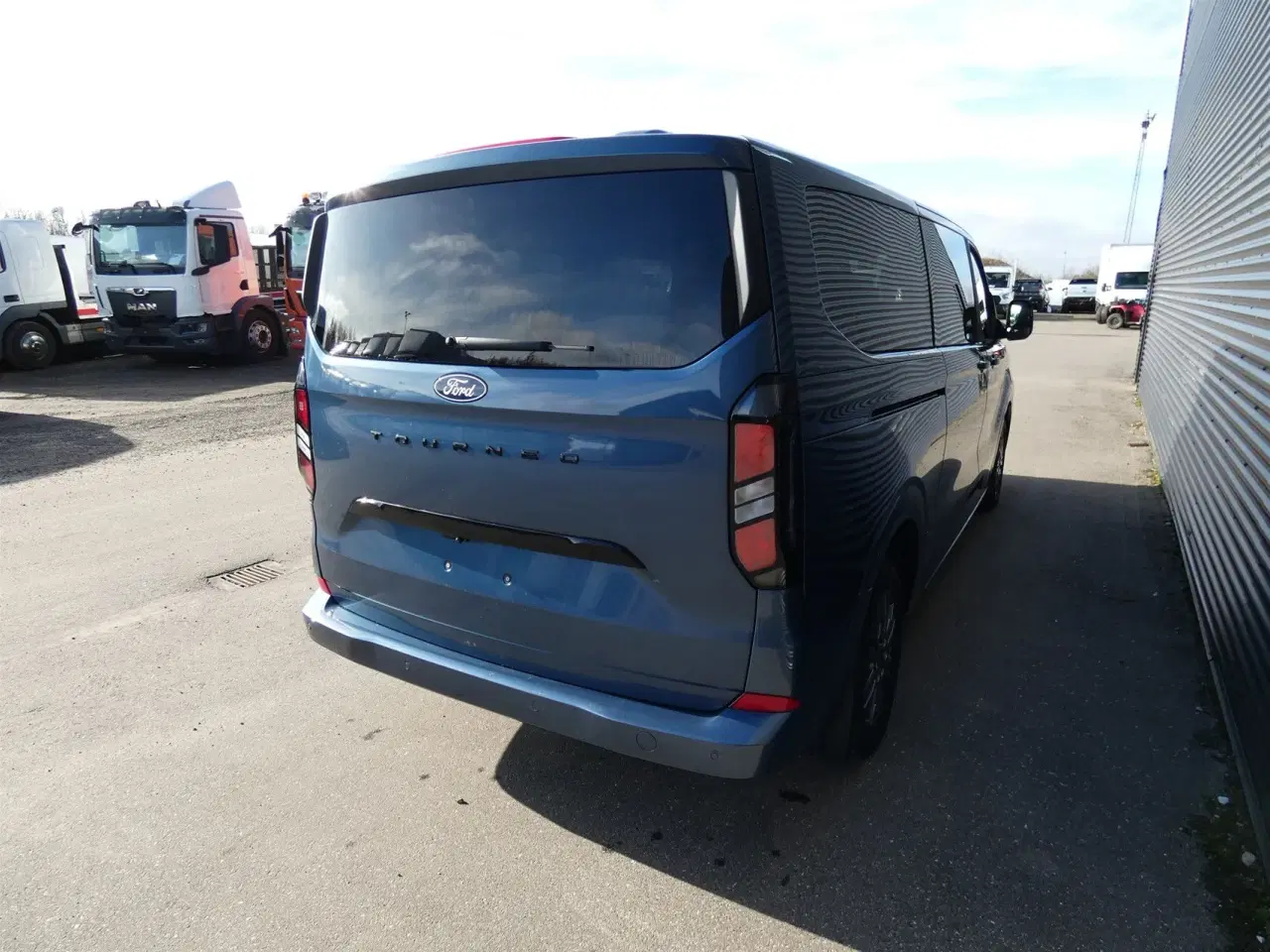 Billede 8 - Ford Tourneo Custom 320 L2H1 2,0 EcoBlue Titanium 170HK 8g Aut.