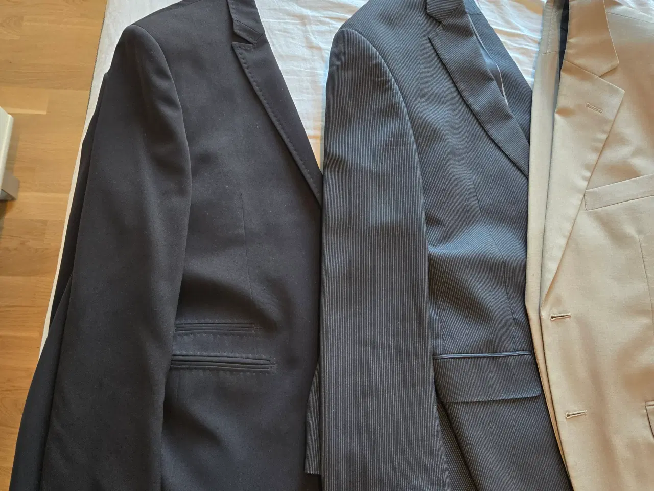 Billede 9 - Blazerjakker i medium og large