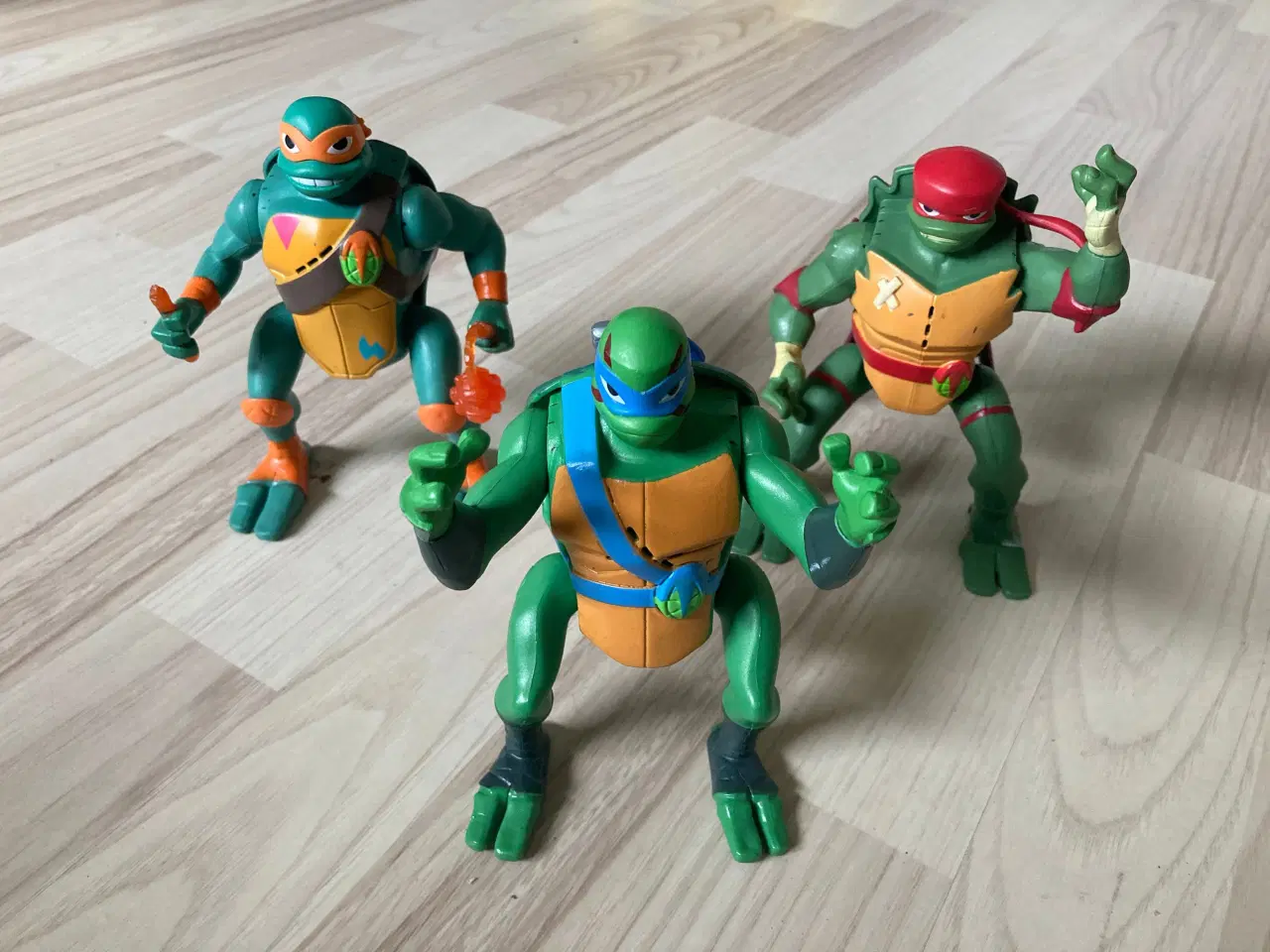 Billede 1 - Turtles ?springende? figurer