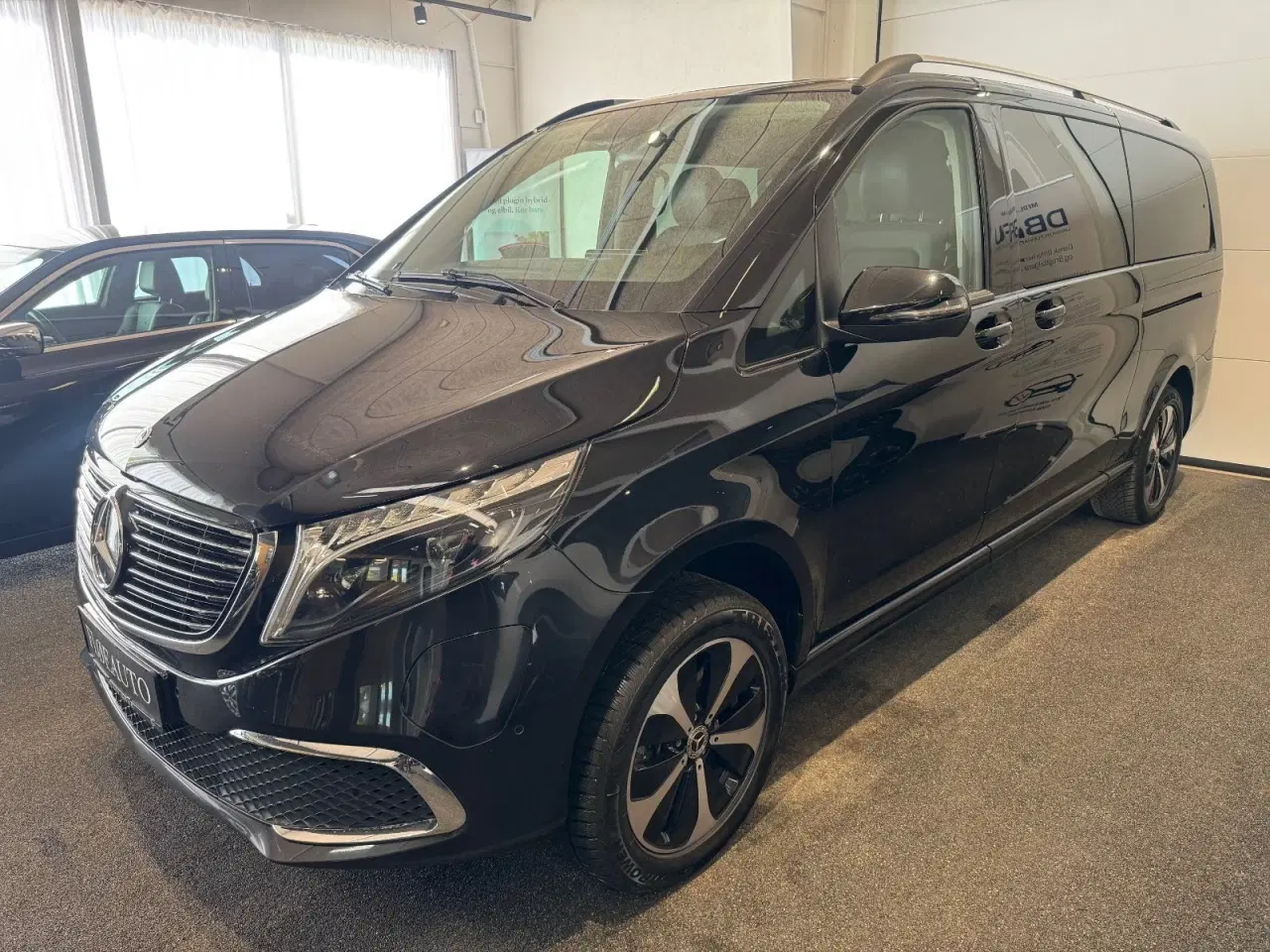 Billede 3 - Mercedes EQV300  Avantgarde XL