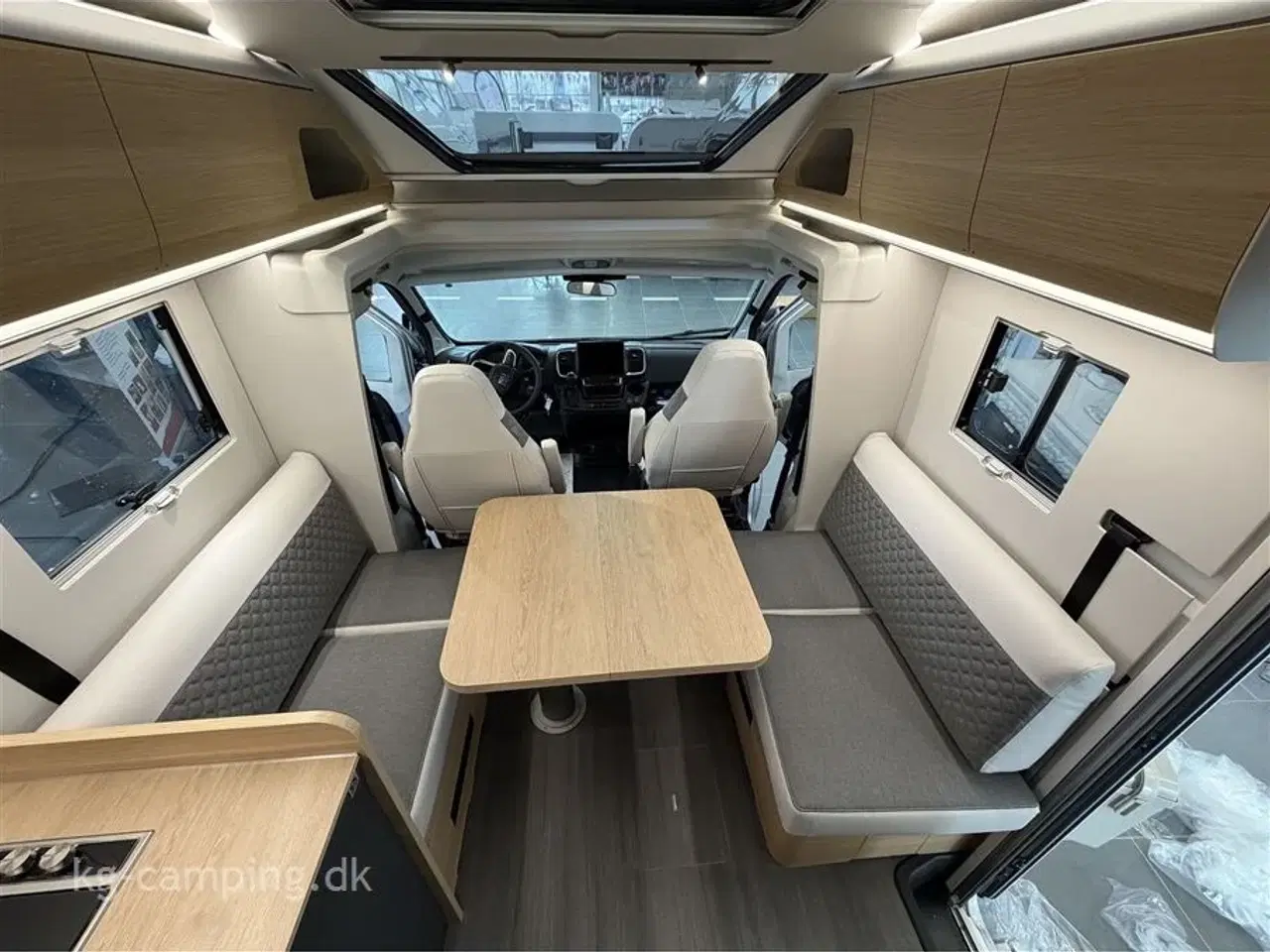 Billede 21 - 2026 - Adria Coral 670 DL ADRIA CORAL 670 DL Deluxe - 60 ÅRS JUBILÆUMS MODEL