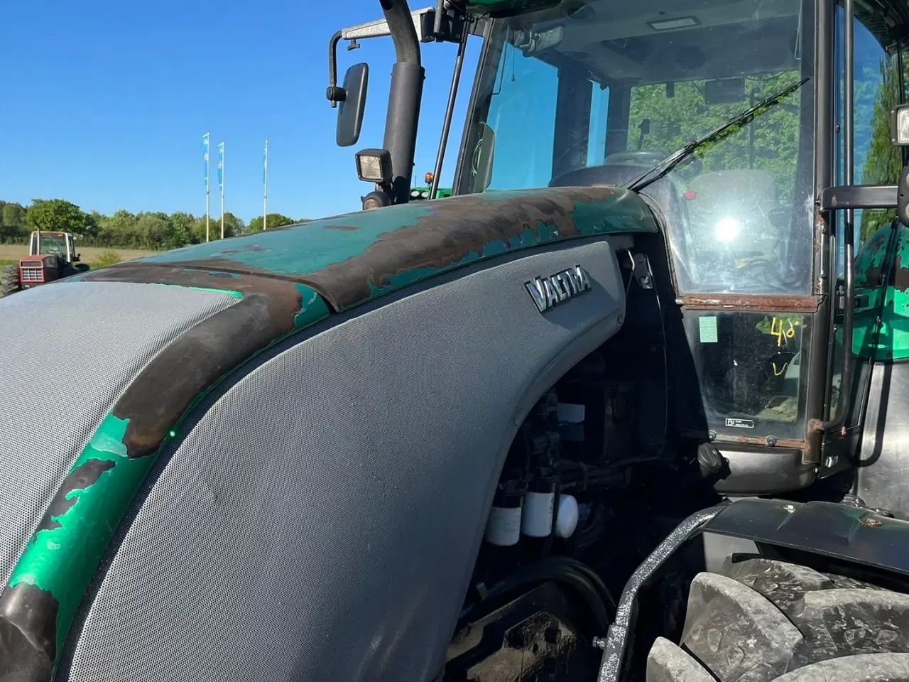 Billede 18 - Valtra T130 med 3.5ton frontlift