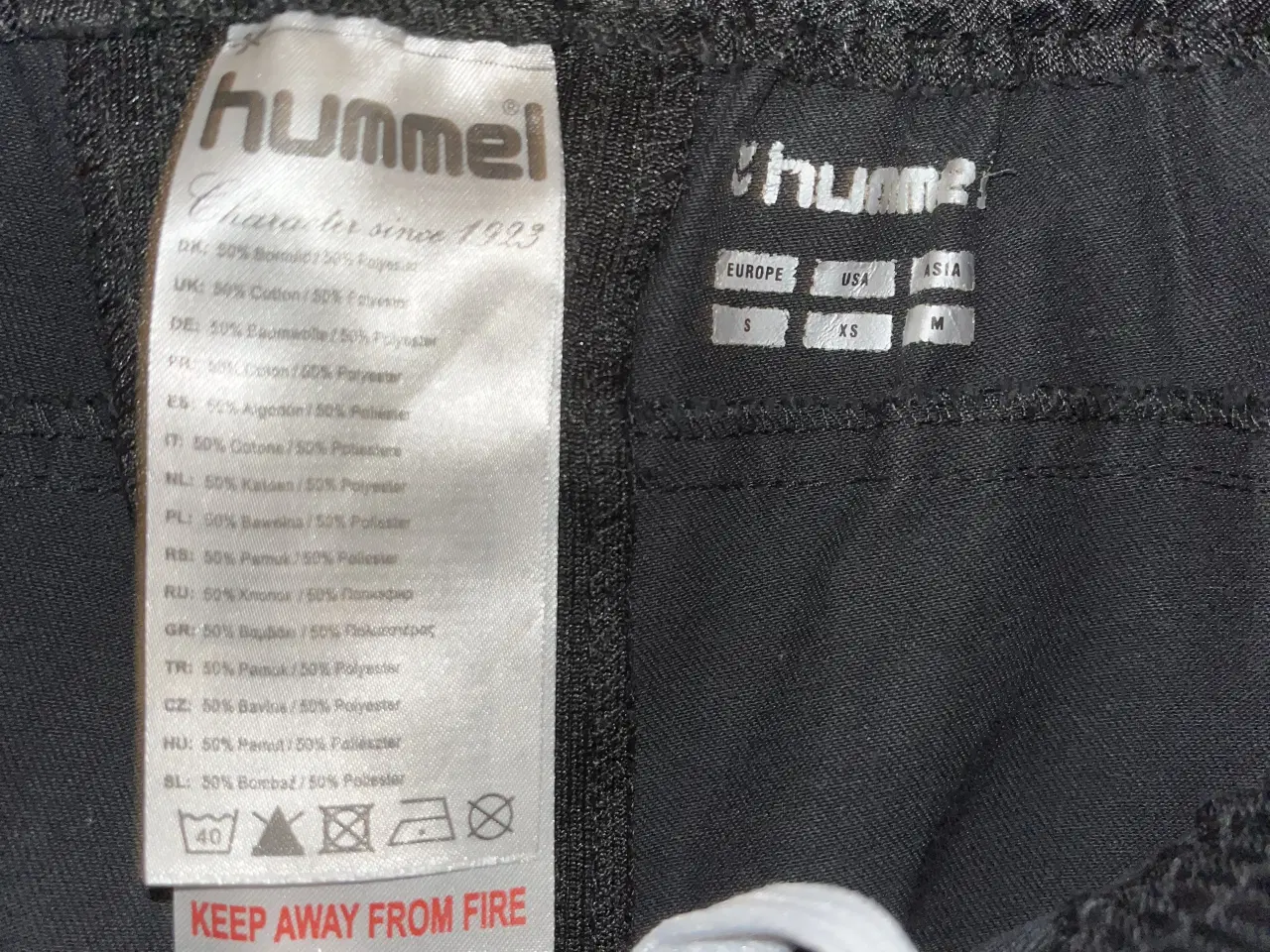 Billede 4 - Hummel fodboldknickers str. S