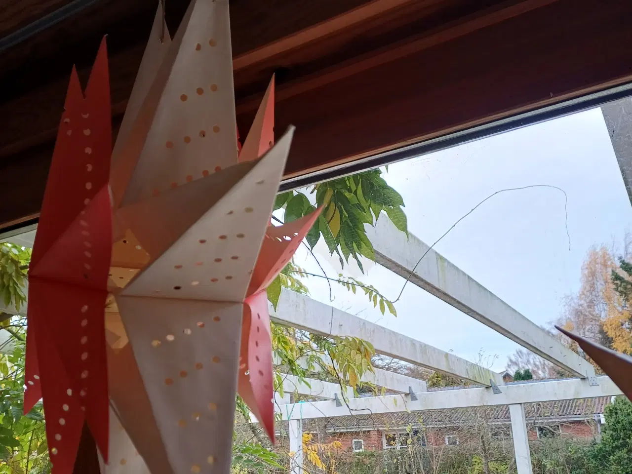 Billede 3 - Julestjerner retro i rød og hvid karton