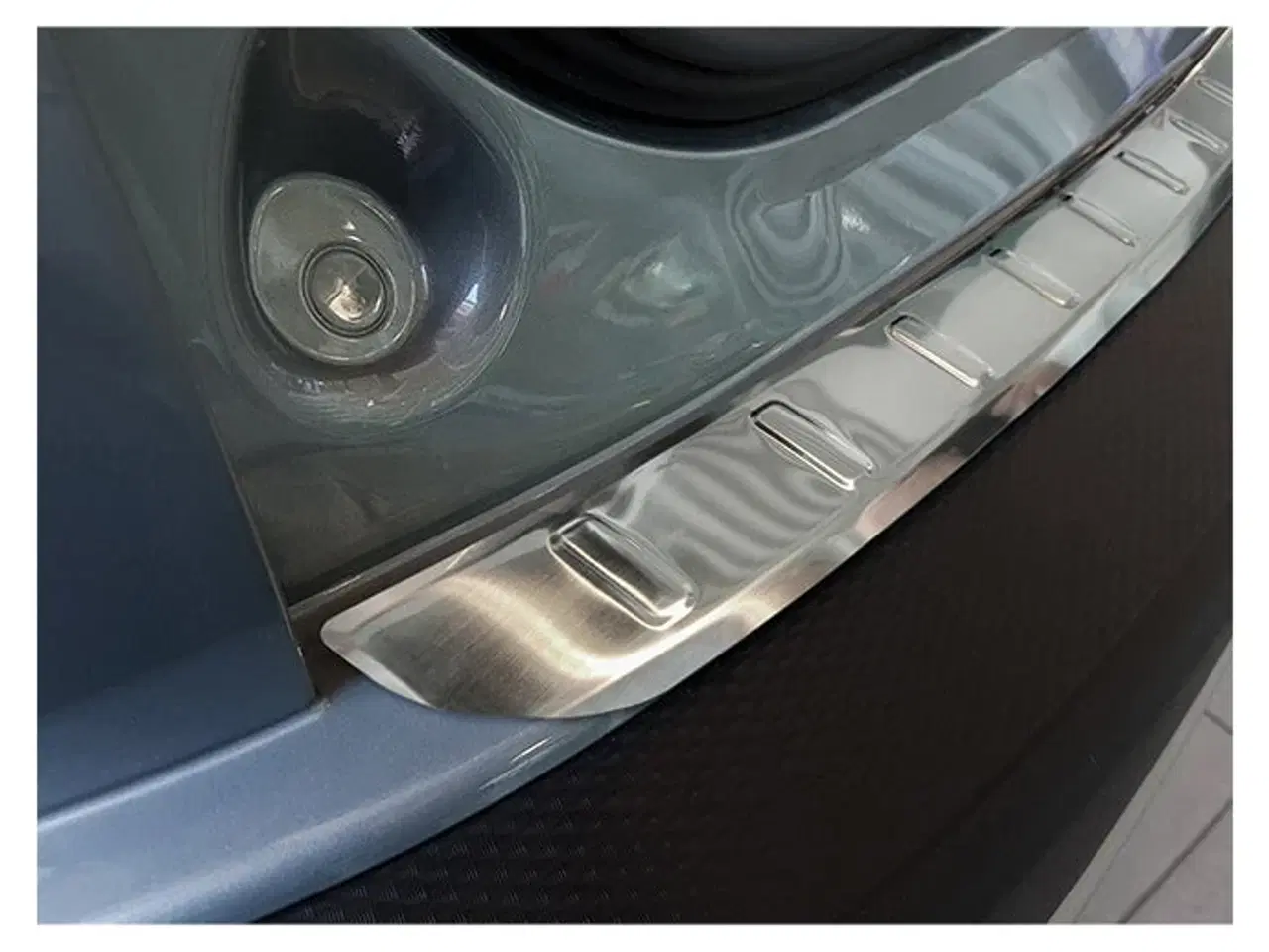 Billede 1 - Læssekantbeskytter Ford Kuga III 2019- Stål