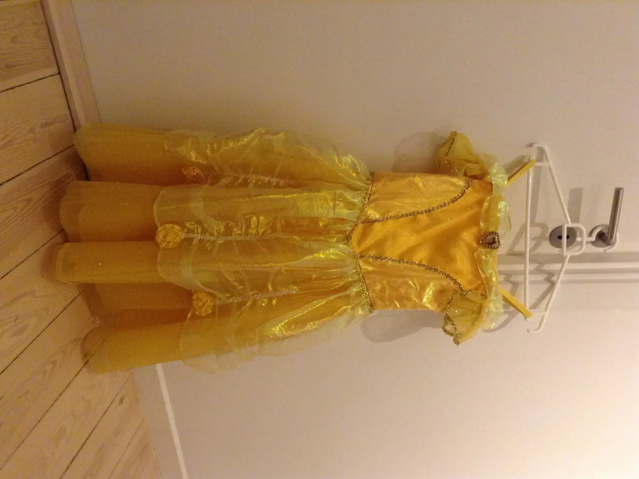 Billede 2 - Original Belle kjole - købt i Florida
