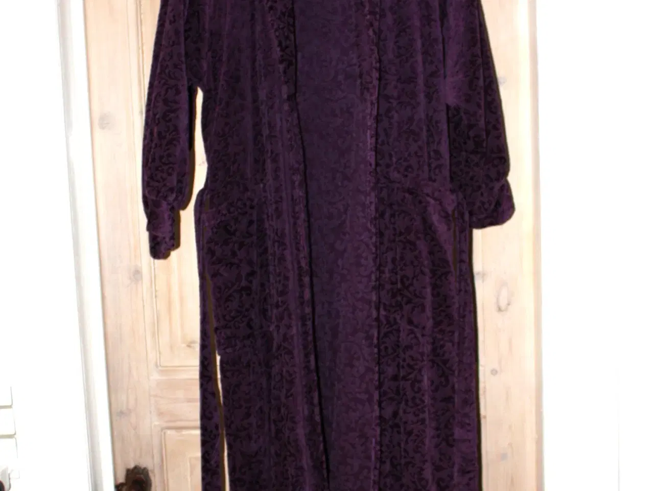 Billede 4 - Morgenkåbe Vanilla str. S farver lilla 67 % bomuld