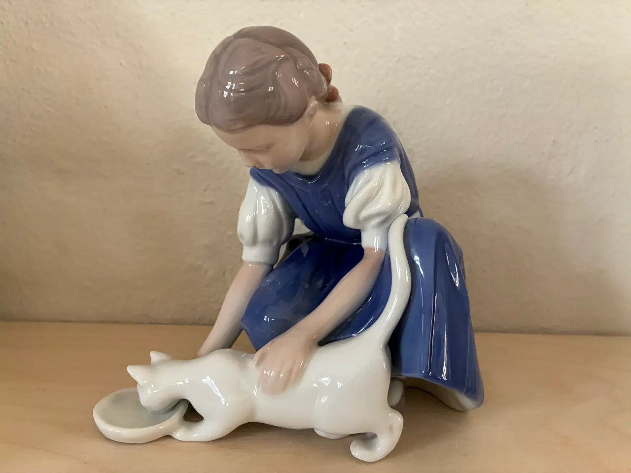 Billede 1 - Bing og Grøndahl figur nr. 1745