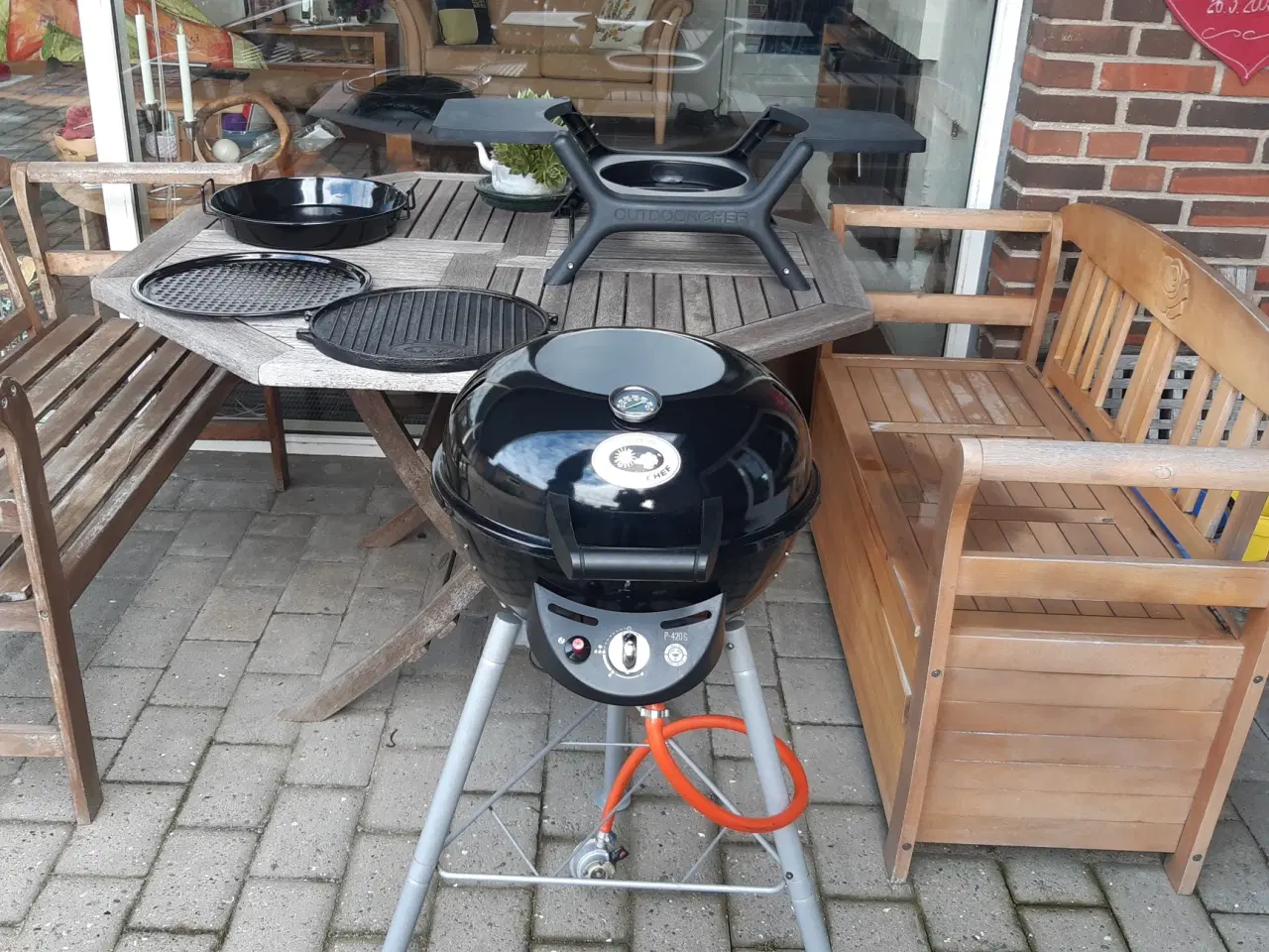 Billede 2 - Outdoorchef grill med tilbehør 