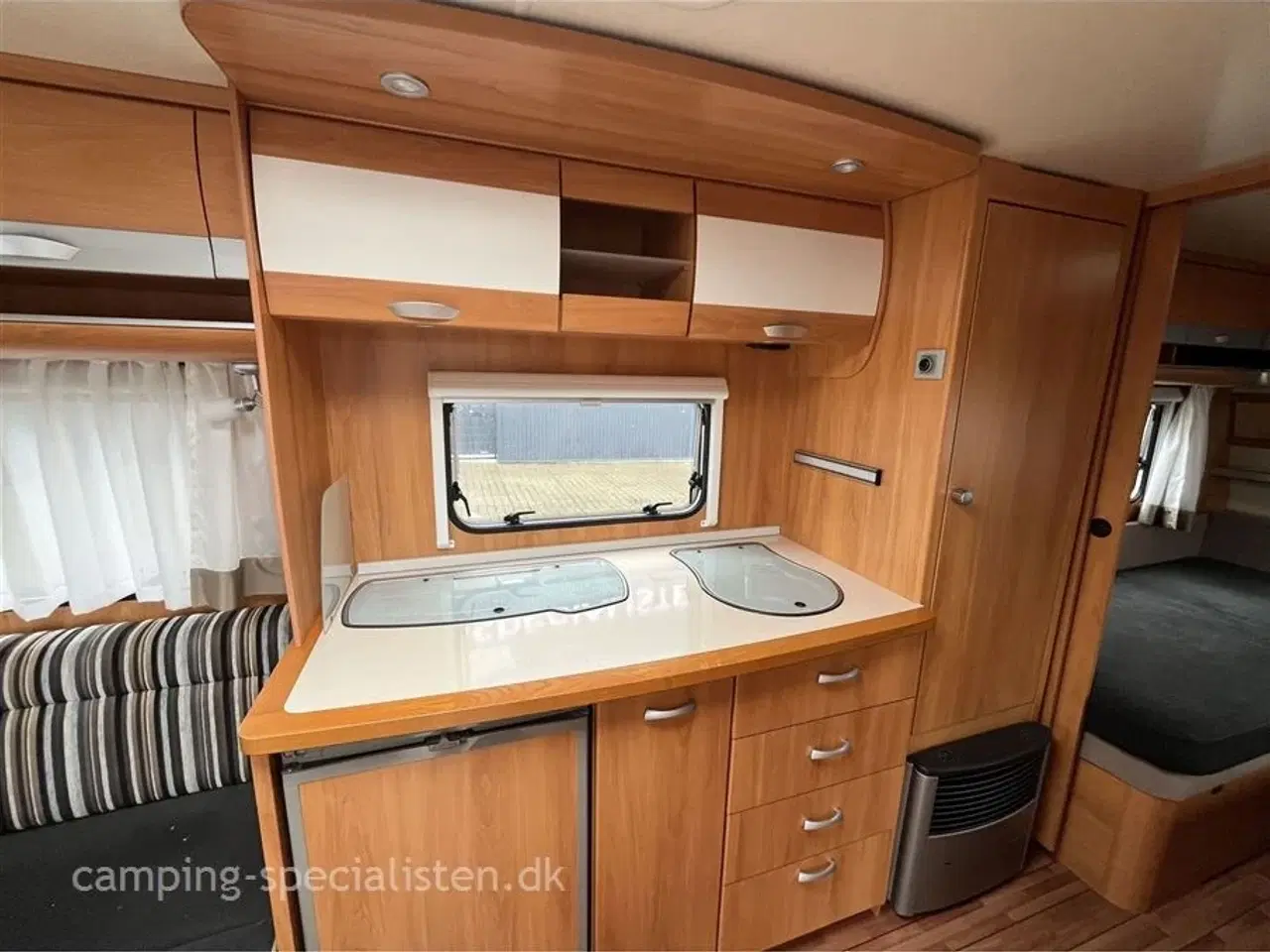 Billede 5 - 2010 - Wilk S4 530 UE   Wilk S4 530 UE 2010 - Se den nu hos Camping-Specialisten.dk