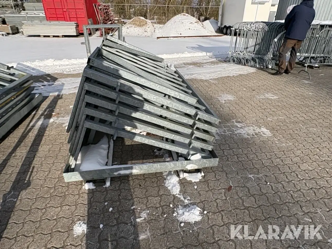 Billede 9 - sceneafspærringen/hegn 15 fag 30 meter