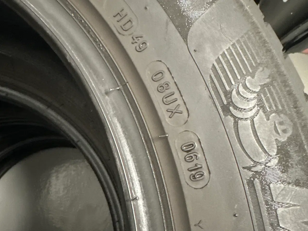 Billede 4 - 215/60R16 sommerdæk 