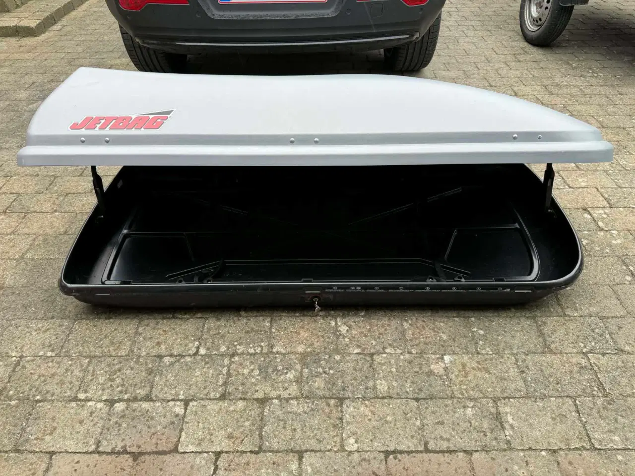 Billede 1 - Thule Jetbag tagboks 