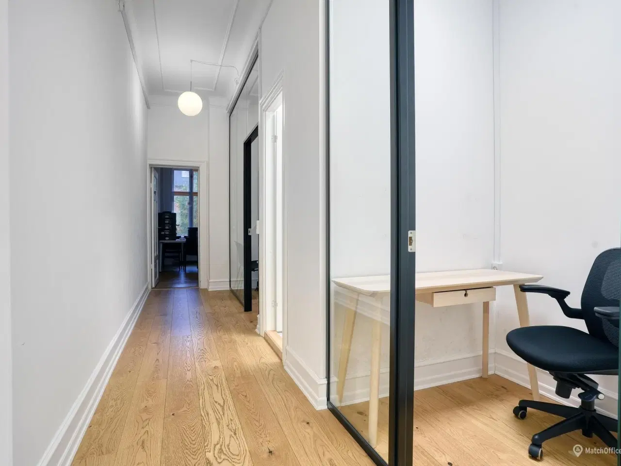 Billede 10 - Herskabeligt og renoveret med grøn gård ─ lige overfor Værnedamsvej