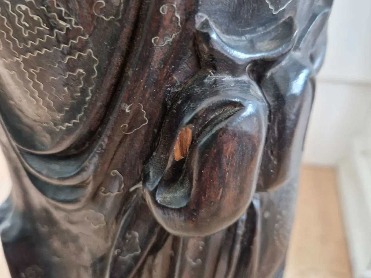 Billede 6 - Antik kinesisk træfigur/lampe 