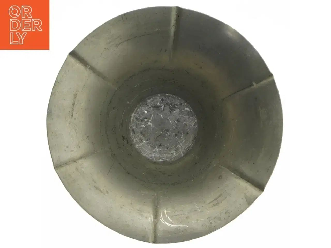 Billede 2 - Metalskål fra Svensk Tenn (str. Ø. ø. 15 cm)