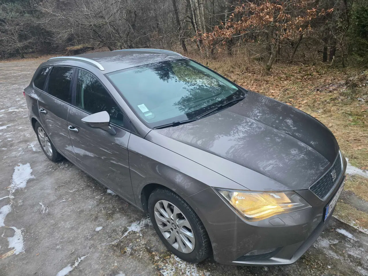 Billede 4 - Rummelig, økonomisk og med aut.gear. 