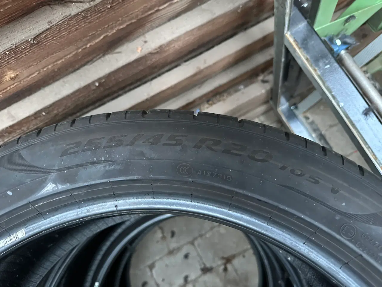 Billede 3 - Sommerdæk 255/45R20 “nye”