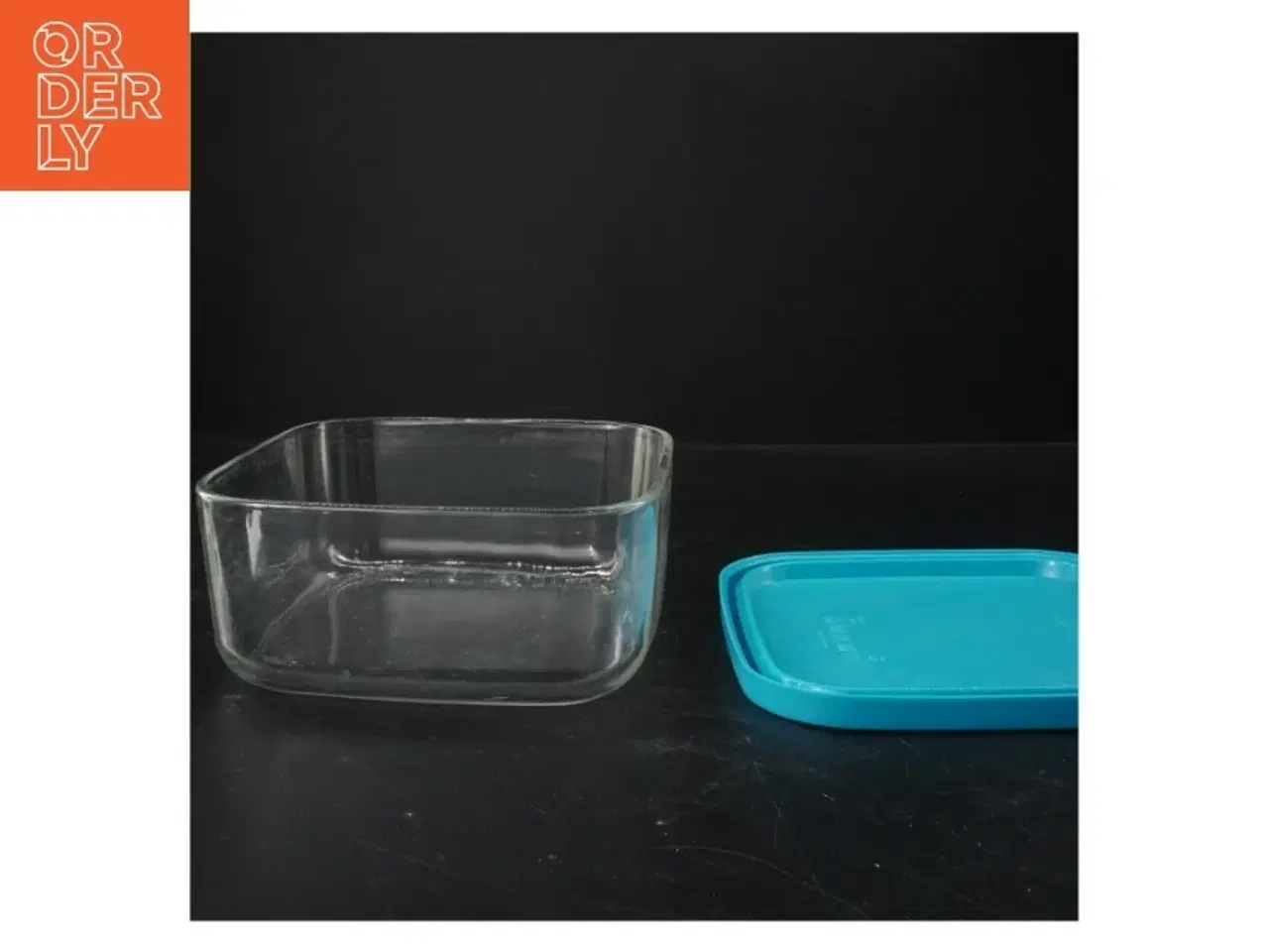 Billede 2 - Opbevaringsboks med låg (str. 17x17x8 cm)