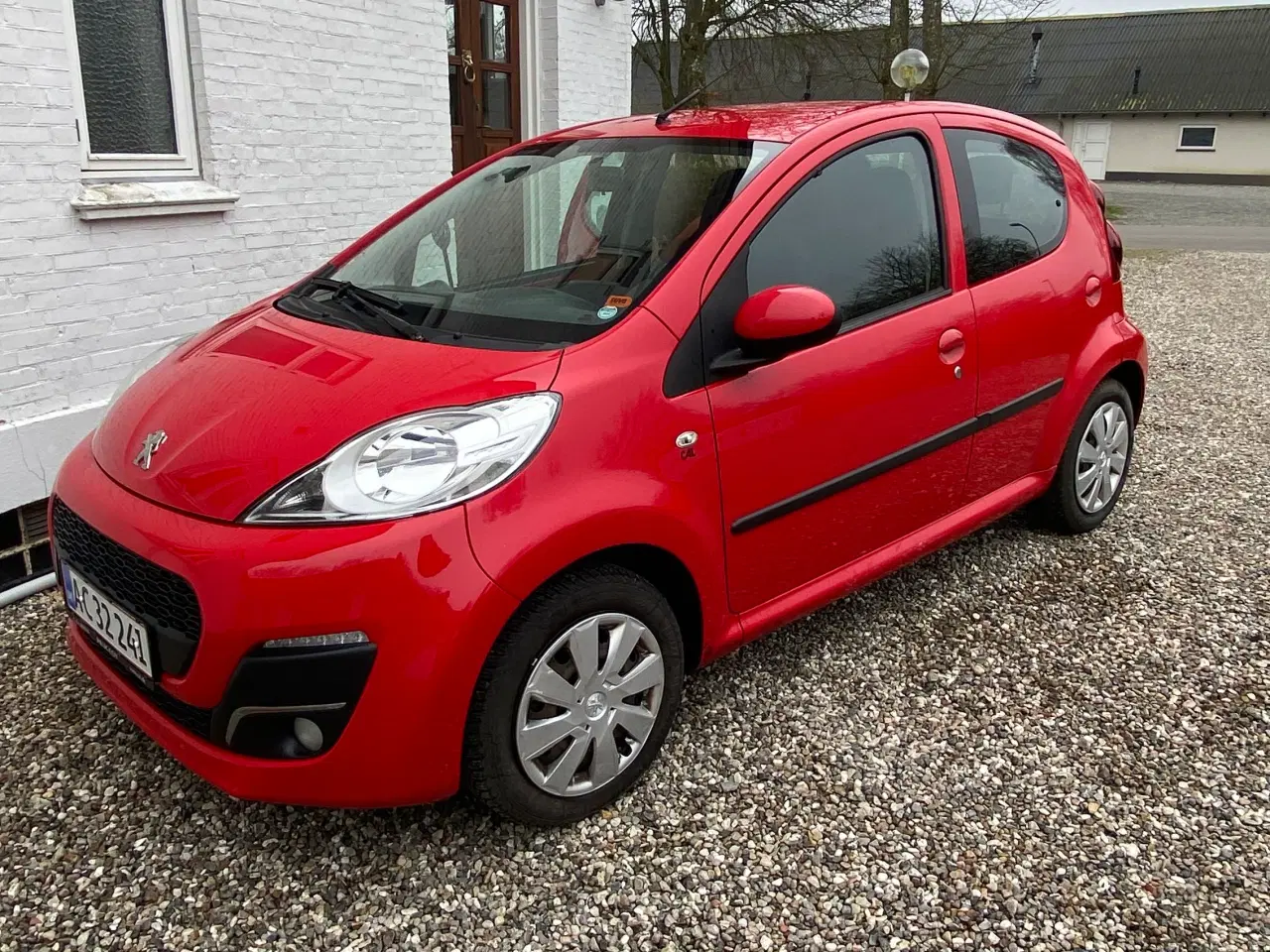 Billede 2 - Fin lille bil