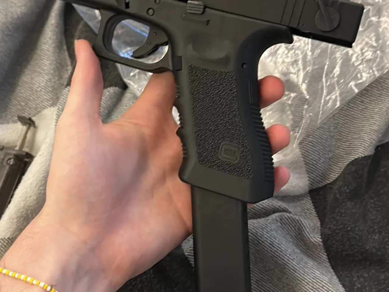Billede 8 - Airsoft pistol glock 18c