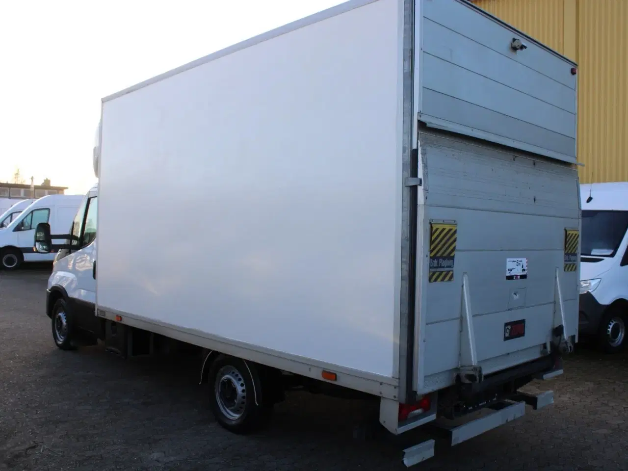 Billede 7 - Iveco Daily 2,3 35S14 Alukasse m/lift AG8