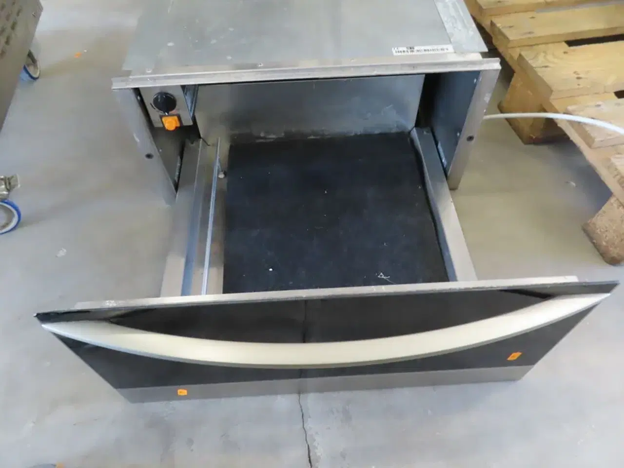 Billede 1 - Tallerkenvarmer MIELE HM01