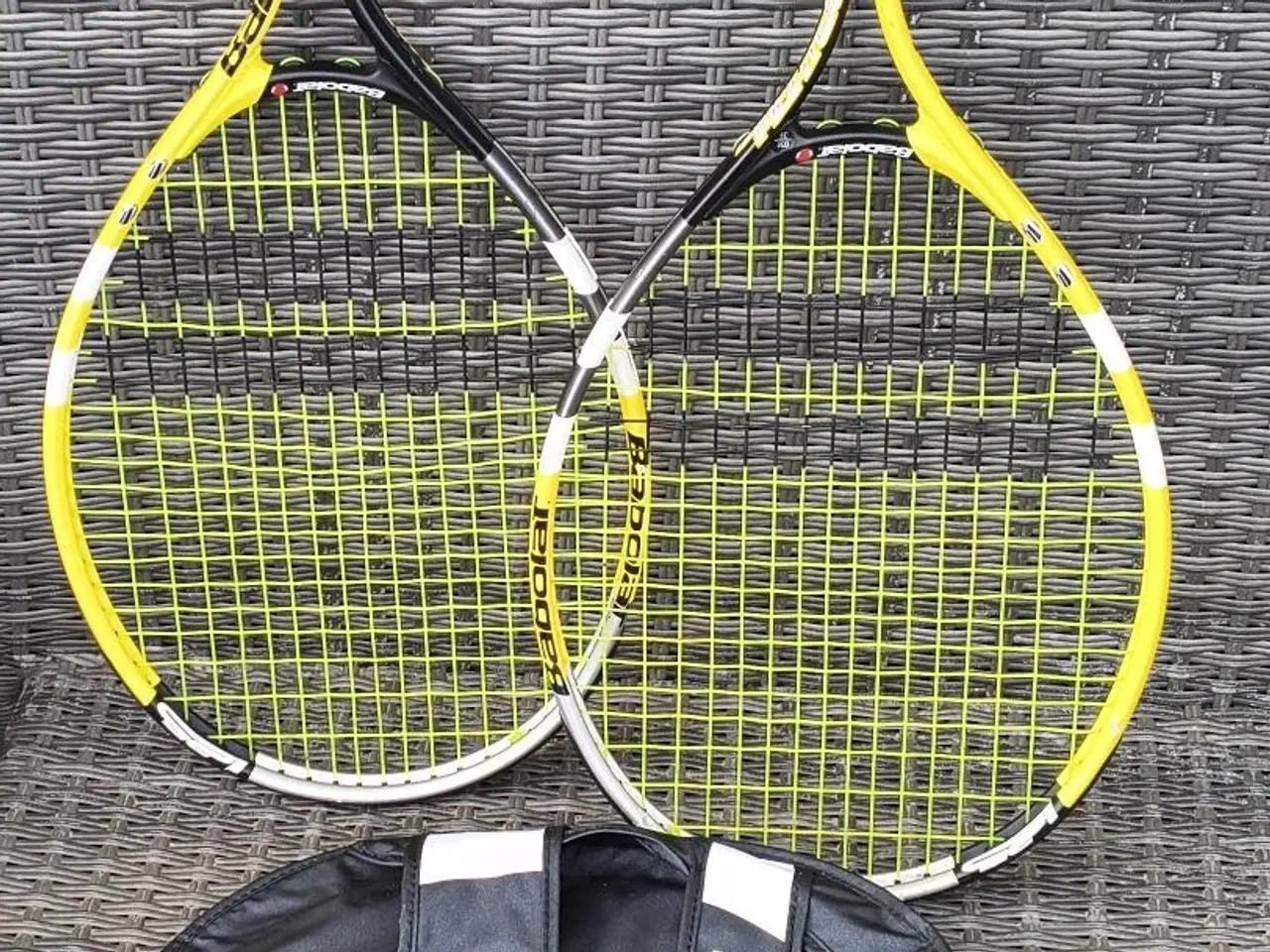 Billede 1 - 2 BABOLAT JUNIOR/DAME GRAPHITE KETCHERE