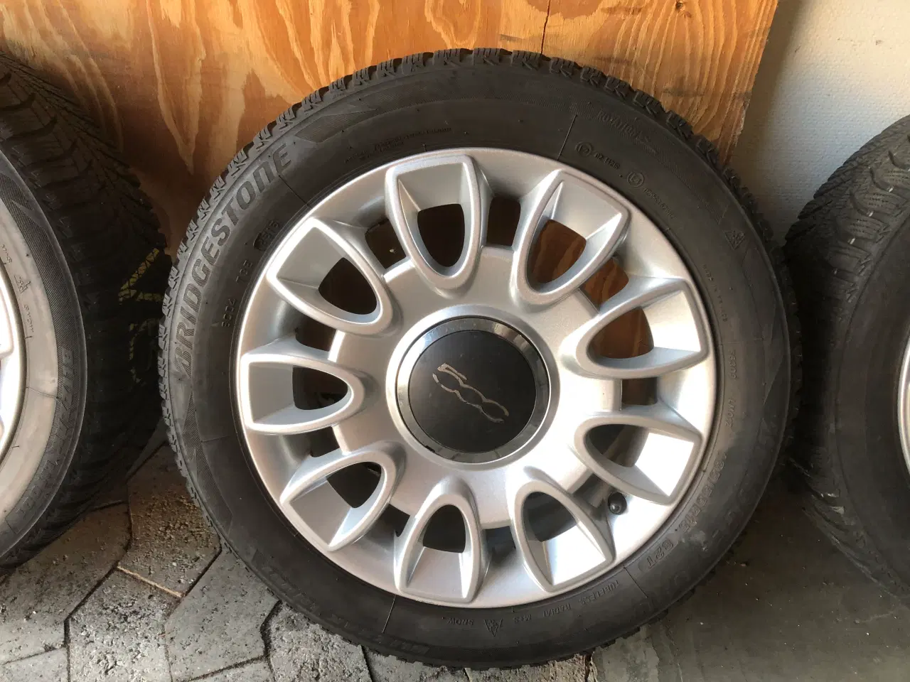 Billede 4 - Fiat 500 vinterhjul 