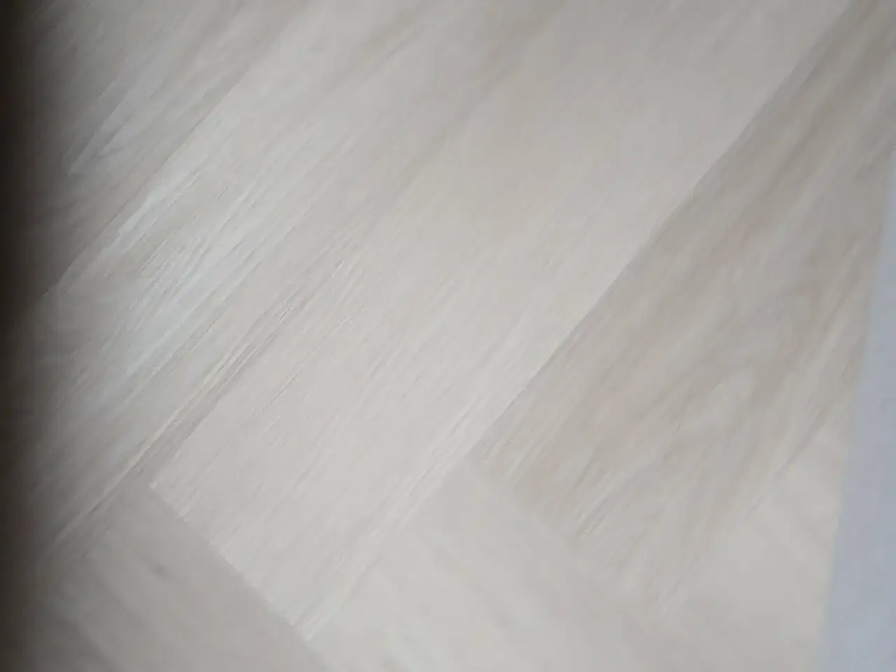 Billede 2 - Sildeben Herringbone klik-vinylgulv 730x146x6,5 mm