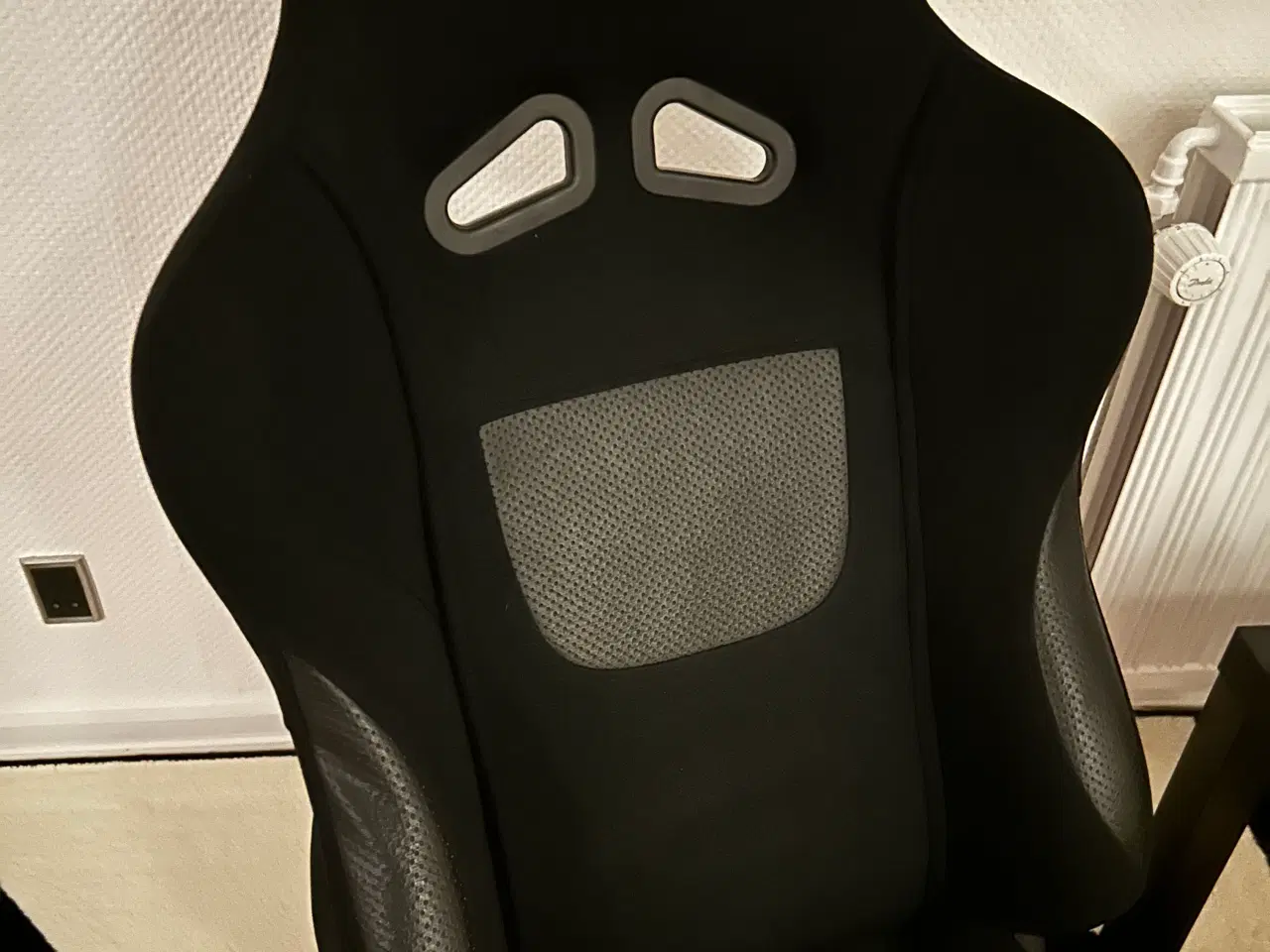 Billede 3 - Special lavet stole af racer sæder