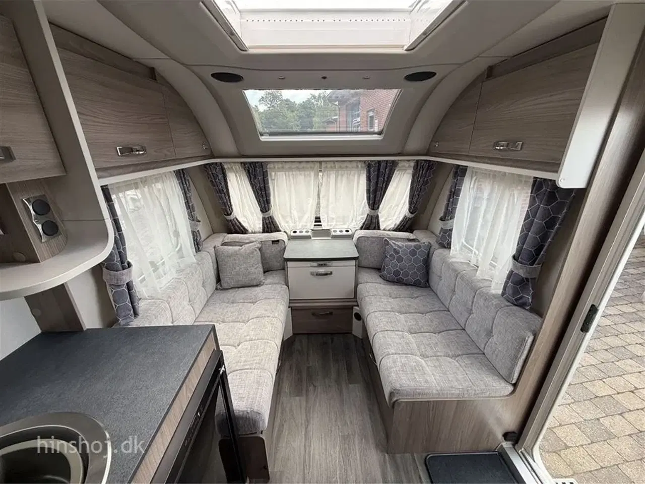 Billede 3 - 2023 - Sprite Mondial 490 SE   Næsten helt ny rejsevogn med enkelsenge fra Hinshøj Caravan A/S