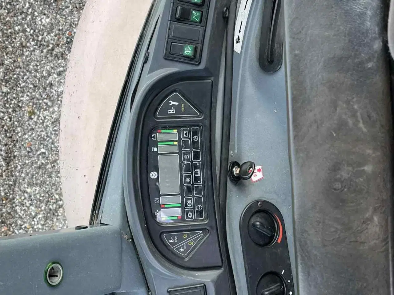 Billede 10 - New Holland 675E