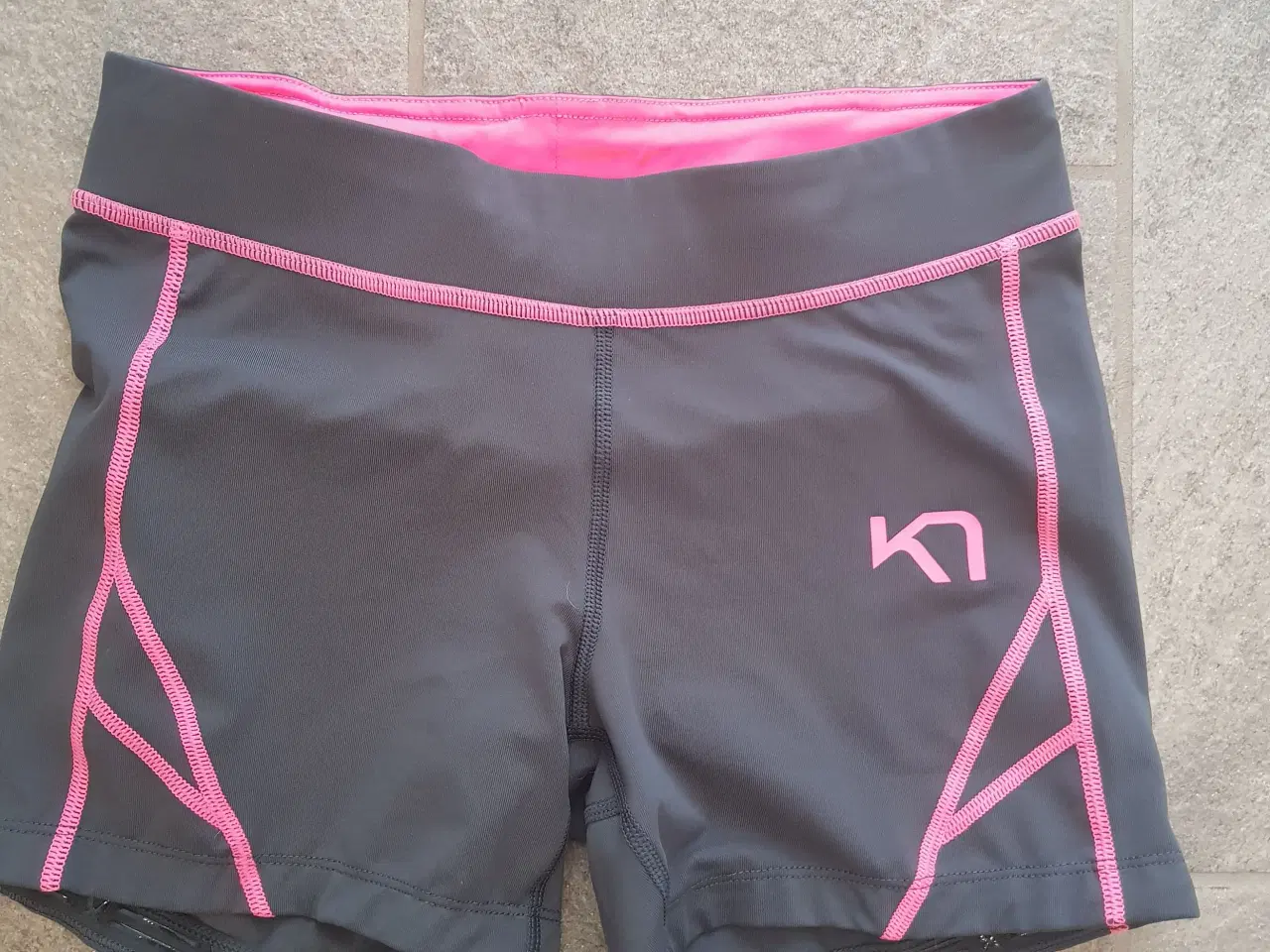 Billede 1 - Kari Traa shorts