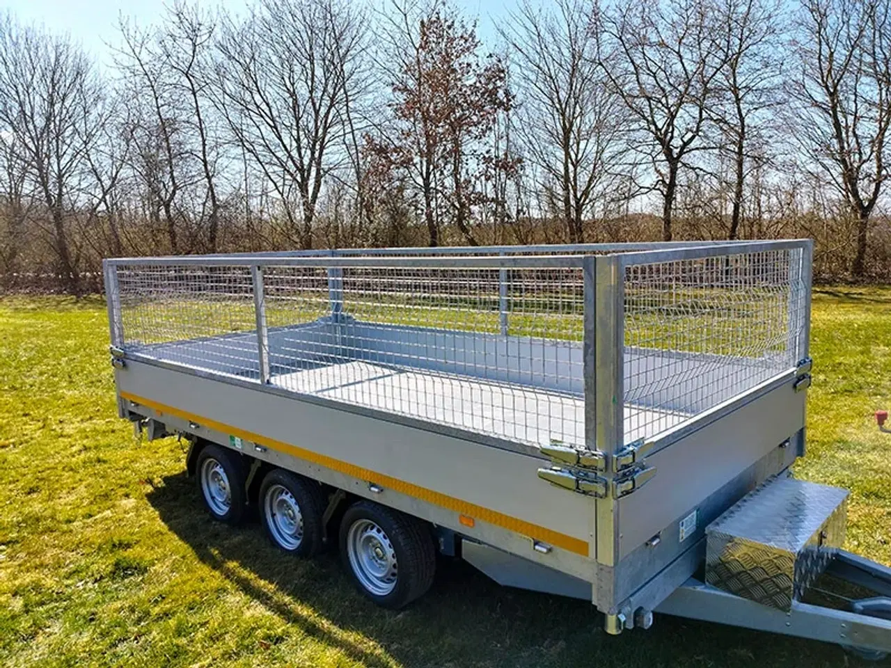 Billede 1 - Gittersider til Eduard trailer 4020