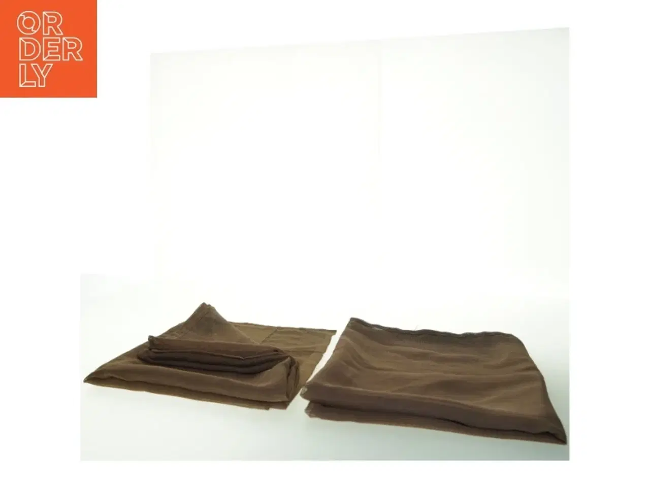 Billede 7 - Brune smalle gardiner eller bordløbere i stof (str. 220 x 65 cm)