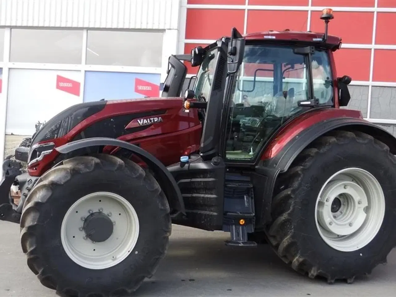 Billede 3 - Valtra T235 Direct Også en på lager med front Pto
