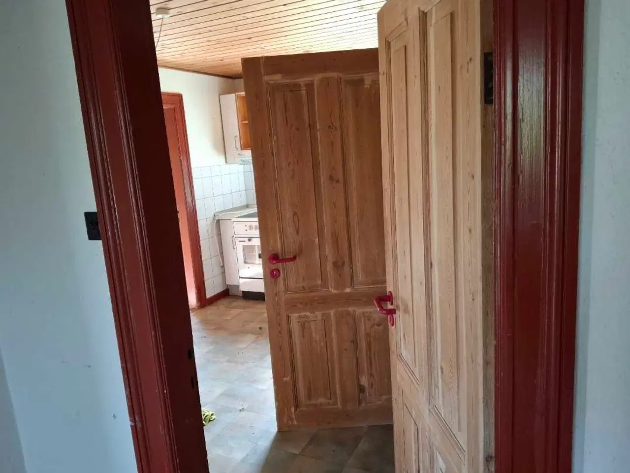 Billede 4 - Hus til renovering eller dejlig byggegrund. 