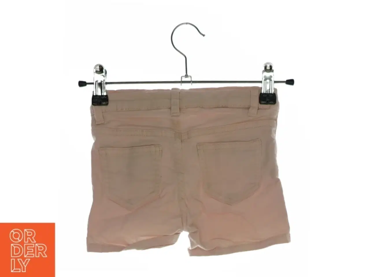 Billede 2 - Lyserøde shorts (str. 80)