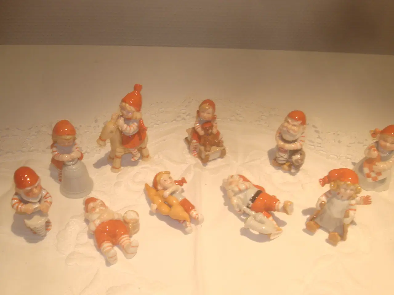 Billede 1 - PIXI NISSER, Royal Copenhagen 10 forskellige, perf