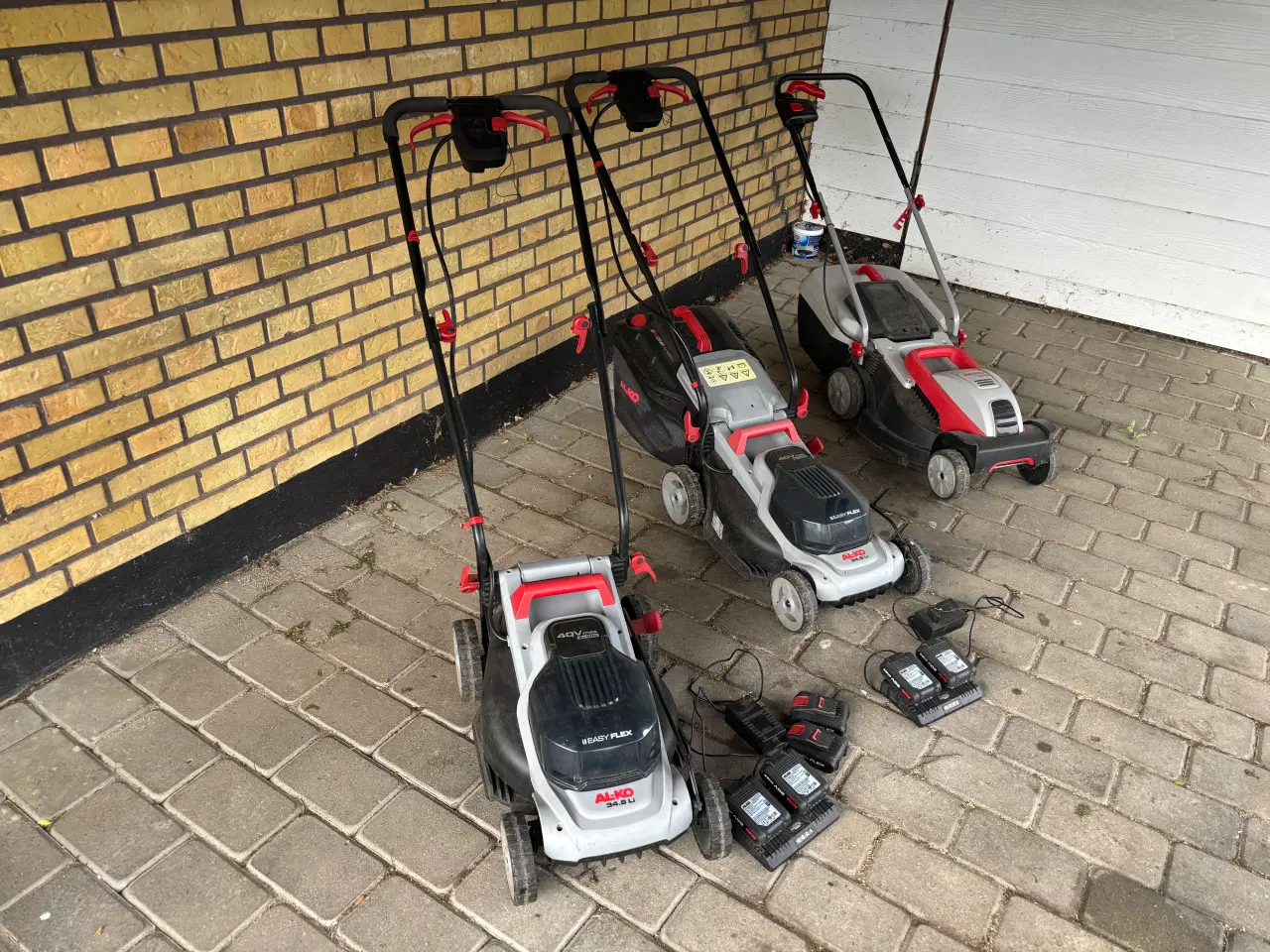 Billede 1 - 3 AL-KO plæneklipper, 2 Batteri  og 1 el sælges