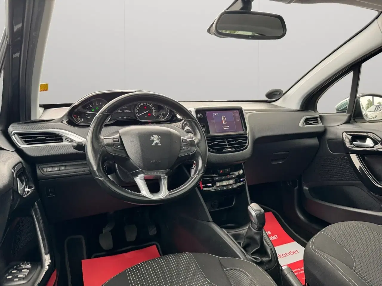 Billede 5 - Peugeot 208 1,6 BlueHDi 100 Allure Sky