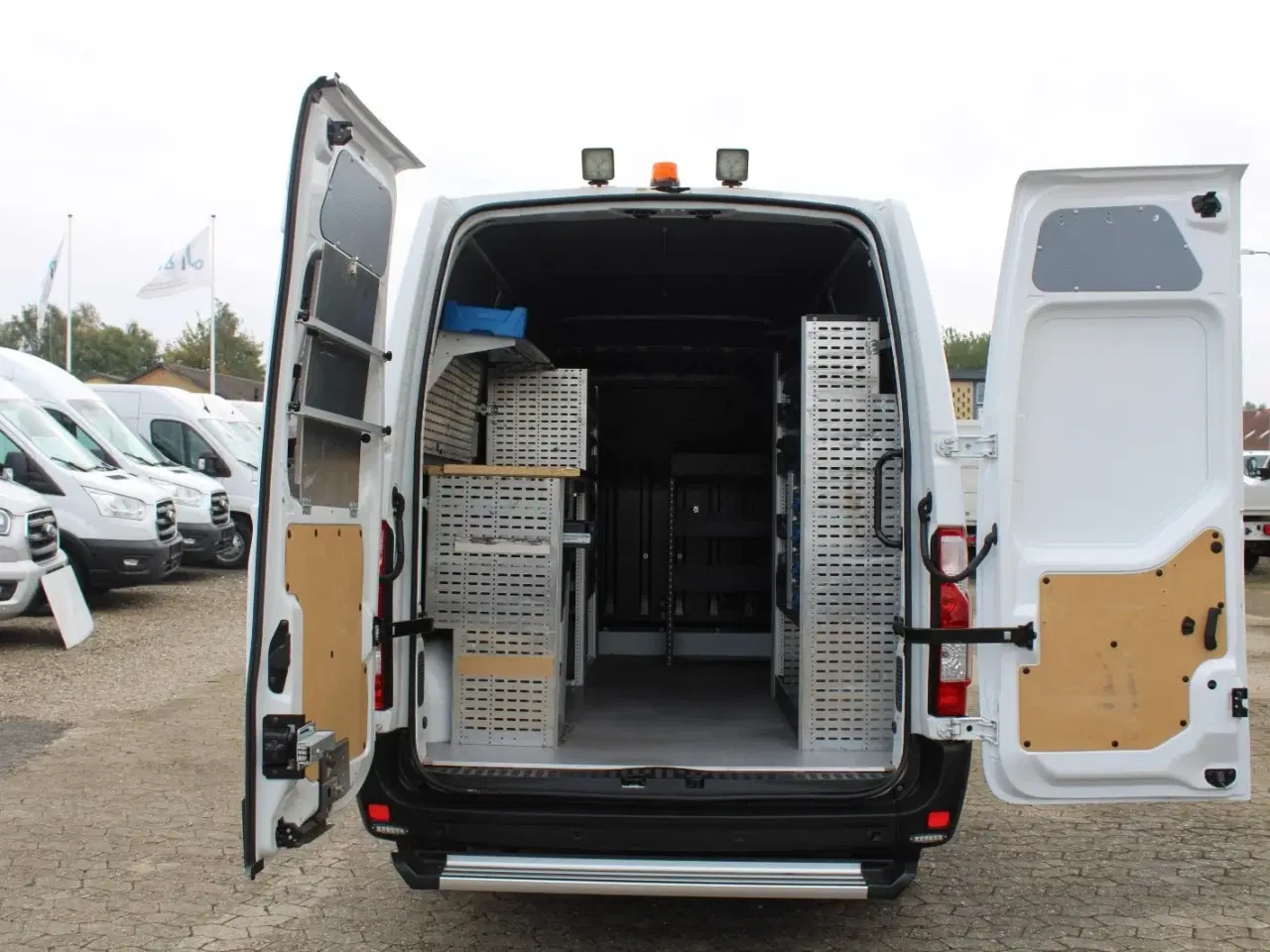 Billede 13 - Renault Master IV T33 2,3 dCi 150 L2H2 Kassevogn