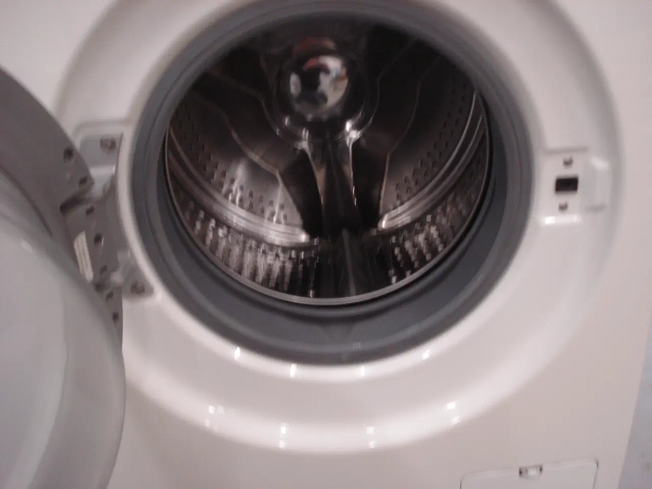 Billede 2 - 7 kg. Samsung vaskemaskine model WF1704WSW