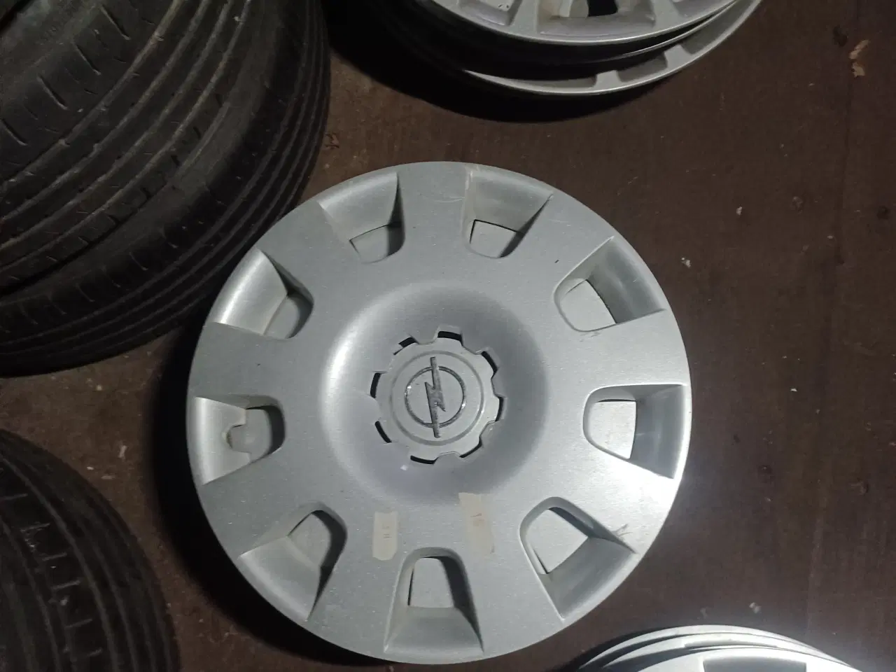 Billede 1 - Opel hjulkapsler.